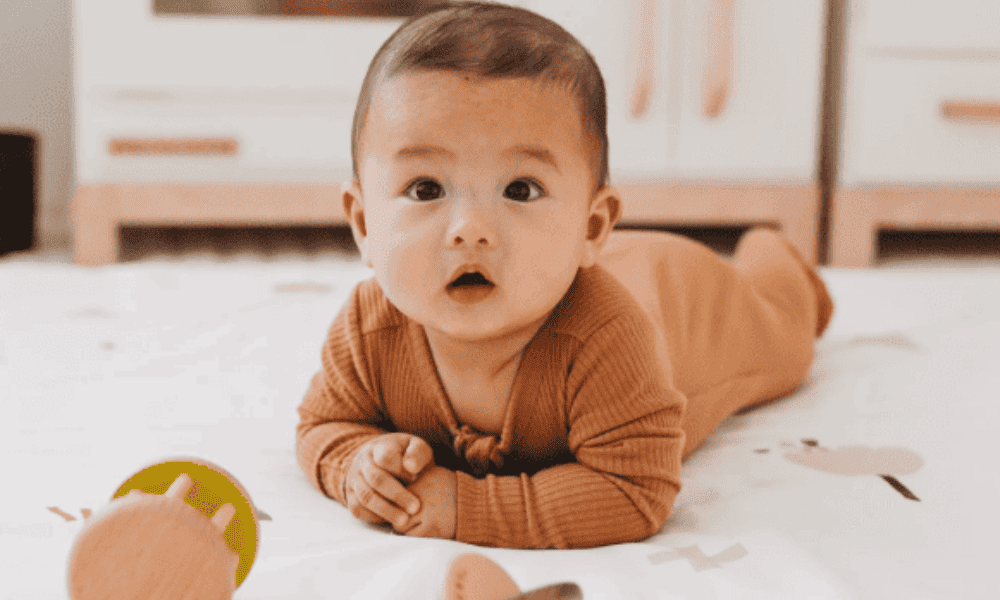 what toys help build arm strength for babies